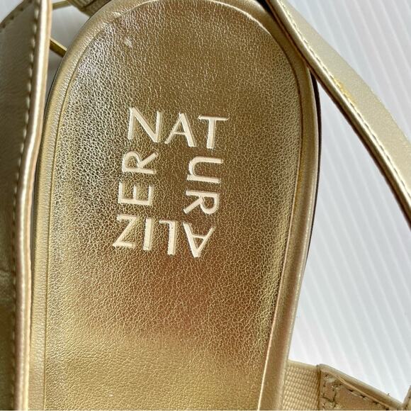 NATURALIZER Caryn Platform Sandal Gold Women's Size 8.5 Metallic Vegan Leather - Picture 7 of 9